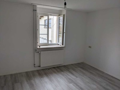 4-Zimmer Erdgeschosswohnung mit Außenstellplatz in Albbruck-Albert