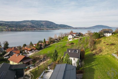 Wohnkomfort am Attersee: Neubauhaus in Traumlage