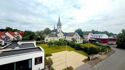 Lichtdurchflutetes Wohnen über den Dächern – zentral und doch privat