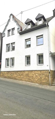 1457 Aufwendig Saniert -2 Familienhaus in Idar-Oberstein