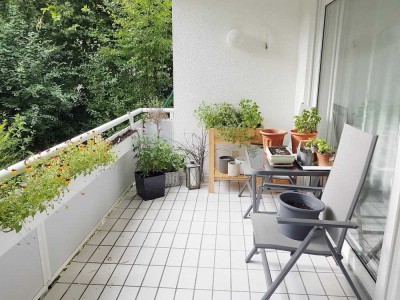 VERKAUFT!!!!!!TOP Lage in Seebach!  2 ZKB mit Terrasse + TG !! Ideal auch als bequemer Seniorensitz!