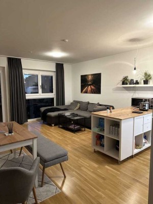 Attraktive und gepflegte 1,5-Raum-Wohnung mit Balkon und EBK in Hauenstein