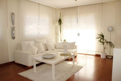 Schöne 2-Zimmer-Luxuswohnung mit Terrasse