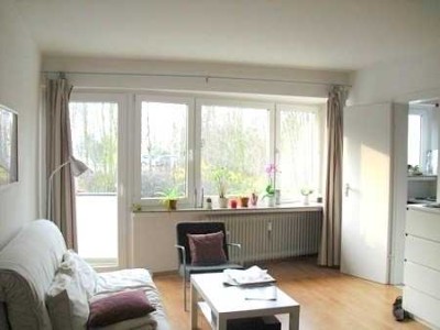 AUFGEPASST!! 2-Zimmer-Wohnung mit Balkon  in Bonn-Poppelsdorf!!