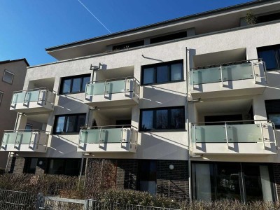 Geschmackvolle 2,5-Raum-Wohnung mit Balkon und Einbauküche in Korntal-Münchingen