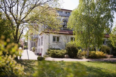 Moderne 2-Zimmer-Wohnung mit großer Terrasse in Babelsberg