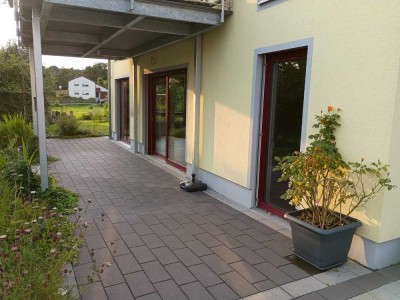 Schöne 3 Zimmer Erdgeschoßwohnung 90m²