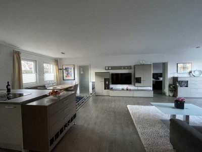 Barrierefreie 3,5 Zimmer-Wohnung in luxuriöser Ausstattung