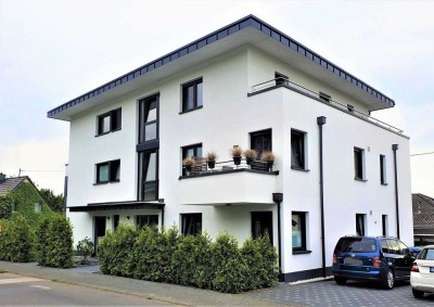 Neuwertige 4-Zimmer-Penthouse-Wohnung mit Traumblick in Rheinbreitbach