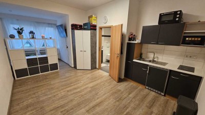 Vollständig renovierte 1-Zimmer-Wohnung mit Einbauküche in Augusta Straße, Bad Salzuflen