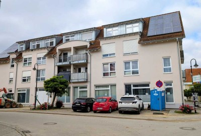 Helle 2-Zimmer Dachgeschosswohnung in Erbach mit Balkon