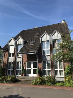 Landschaftlich sehr schön gelegene großzügige Wohnung