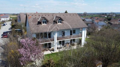 Solides Mehrfamilienhaus mit Entwicklungspotenzial