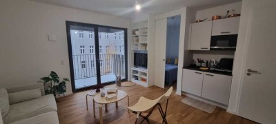 zur Untermiete: Gemütliches & Modernes 1 Schlafzimmer + Balkon in Alt-Treptow