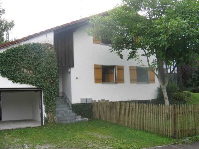 Einfamilienhaus mit großem Garten