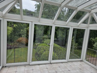Haus im Haus: 5-Zimmer, Wintergarten, Sauna, EBK, Kamin, Terrasse, Gartenmitnutzung, Garage uvm