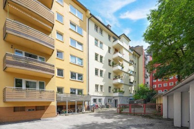 Neuhausen-Rotkreuzplatz - Wunderschöne 4-Zi.-Wohnung mit Altbaucharme und Balkon zum Innenhof