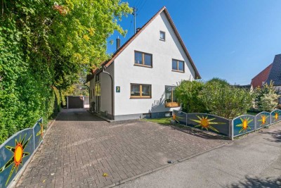 Äußerst gepflegtes Einfamilienhaus mit Sauna und großzügigem Grundstück in äußerst attraktiver Lage