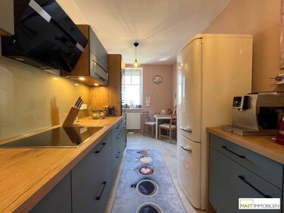 Top ANGEBOT - stark reduziert auf 298.000,-- € / 3 Zimmer Balkon Wohnung inkl. hochwertiger Einbauküche