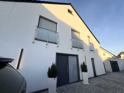 Luxuriöses Einfamilienhaus mit Aufzug