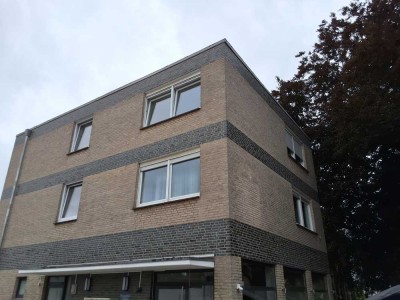 750 € - 77 m² - 3.0 Zi.