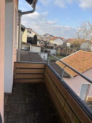 4-Zimmer Wohnung mit Einbauküche & Balkon in Bad Rappenau!