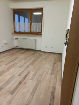 Geschmackvolle 1-Raum-Erdgeschosswohnung in Amberg