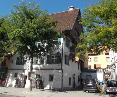 Historische Wohnung mit Zulassung als Ferienwohnung 100 Meter zum See