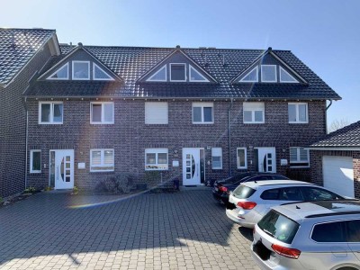 Lehrte/Ahlten helles Reihenmittelhaus mit Garage, direkt an Pferdekoppel
