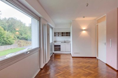 Geschmackvolle Wohnung mit eineinhalb Räumen und Einbauküche in Essen