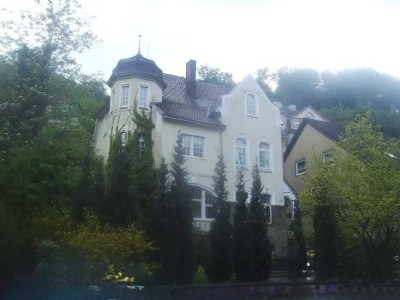 Charmante Jugendstil-Stadtvilla mit drei Einheiten – ideal für Eigennutzer