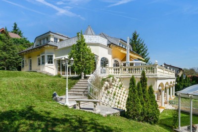 Stil, Eleganz &amp; Exklusivität vereint! Einzigartige Villa in Bestlage