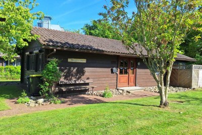 Blockhaus in TOP-Lage mit großem Grundstück und Wintergarten