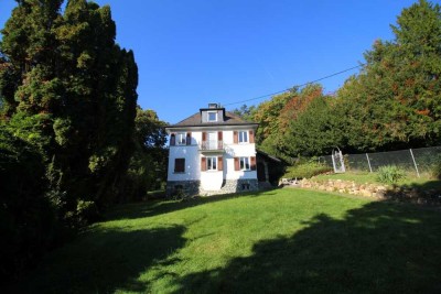 Charmantes EFH mit großem Grundstück und Potential in ruhiger Lage von Eppstein-Vockenhausen
