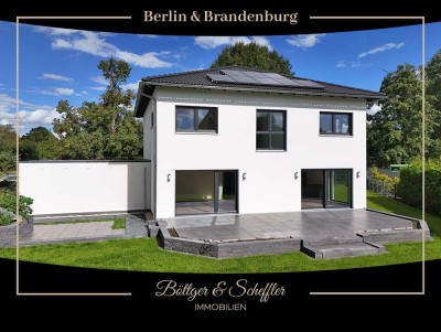 Großzügige, energieeffiziente und hochwertig ausgestatte Stadtvilla in Dallgow-Döberitz