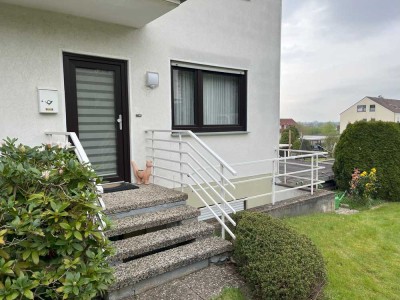 Ansprechende und gepflegte 3-Zimmer-Erdgeschosswohnung mit Einbauküche in Lage