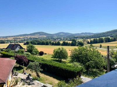 Wohntraum mit Panoramablick nähe Bautzen: Zwei Häuser, ein Grundstück, unendliche Möglichkeiten