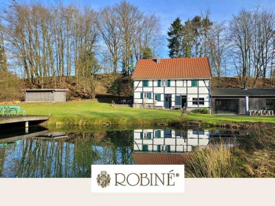 Historisches Juwel – saniertes Fachwerkhaus mit Seegrundstück in Ratingen - Homberg