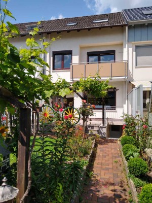 Einfamilienreihenmittelhaus mit besonderem Charme in der Kernstadt Springe