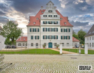 Wohnen im Schloss, stilvolle 1 Zimmerwohnung in Denkmalgeschütztem Anwesen