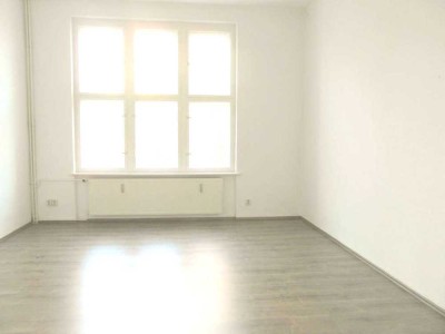 Im Zentrum der Stadt tolle 2-Raumwohnung am Kleistpark auch für Studenten geeigne im 1. Obergeschoss