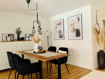 Neuwertige 3-Zimmer-Wohnung mit zwei Balkonen, Tiefgaragenstellplatz und zentraler Lage in Lauda