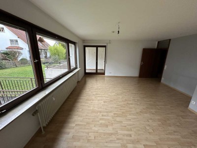 3-Zimmer-Wohnung mit Einbauküche - Ruhige Lage in unmittelbarer Weinbergnähe