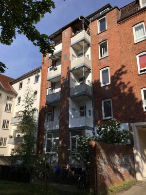 Blücherplatz,2 Zi Whg renoviert Balkon /Klönküche möbl. /  Waschtrockner Holzboden