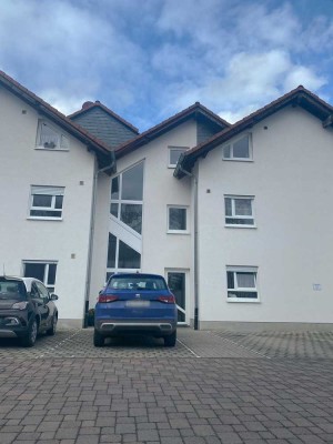 Lichtdurchflutete 3-Zimmer-Eigentumswohnung mit Balkon, Garten und Einbauküche in Bingen am Rhein