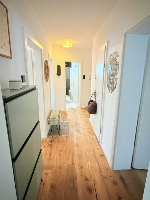 Möblierte-Vermietung einer hochwertig sanierten 3-ZKB Wohnung in Augsburg - Jakobsvorstadt