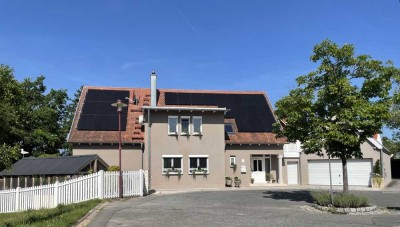 ***Traumhaftes Einfamilienhaus mit über 600 m² Nutzfläche in Großhabersdorf***