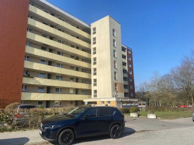 Helle 3-Zimmer-Wohnung mit Einbauküche und guter Aufteilug