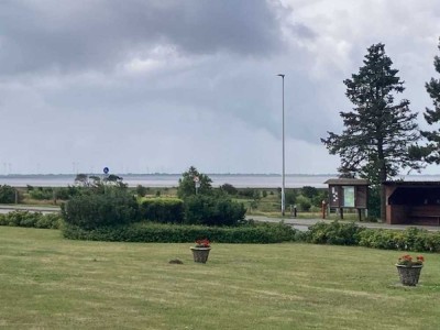 Großzügige 1-Zimmer-Wohnung mit Nordseeblick – hochwertig renoviert!
