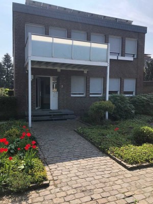 Exklusive, vollständig renovierte 2-Raum-Wohnung mit geh. Innenausstattung mit EBK in Borken-Weseke